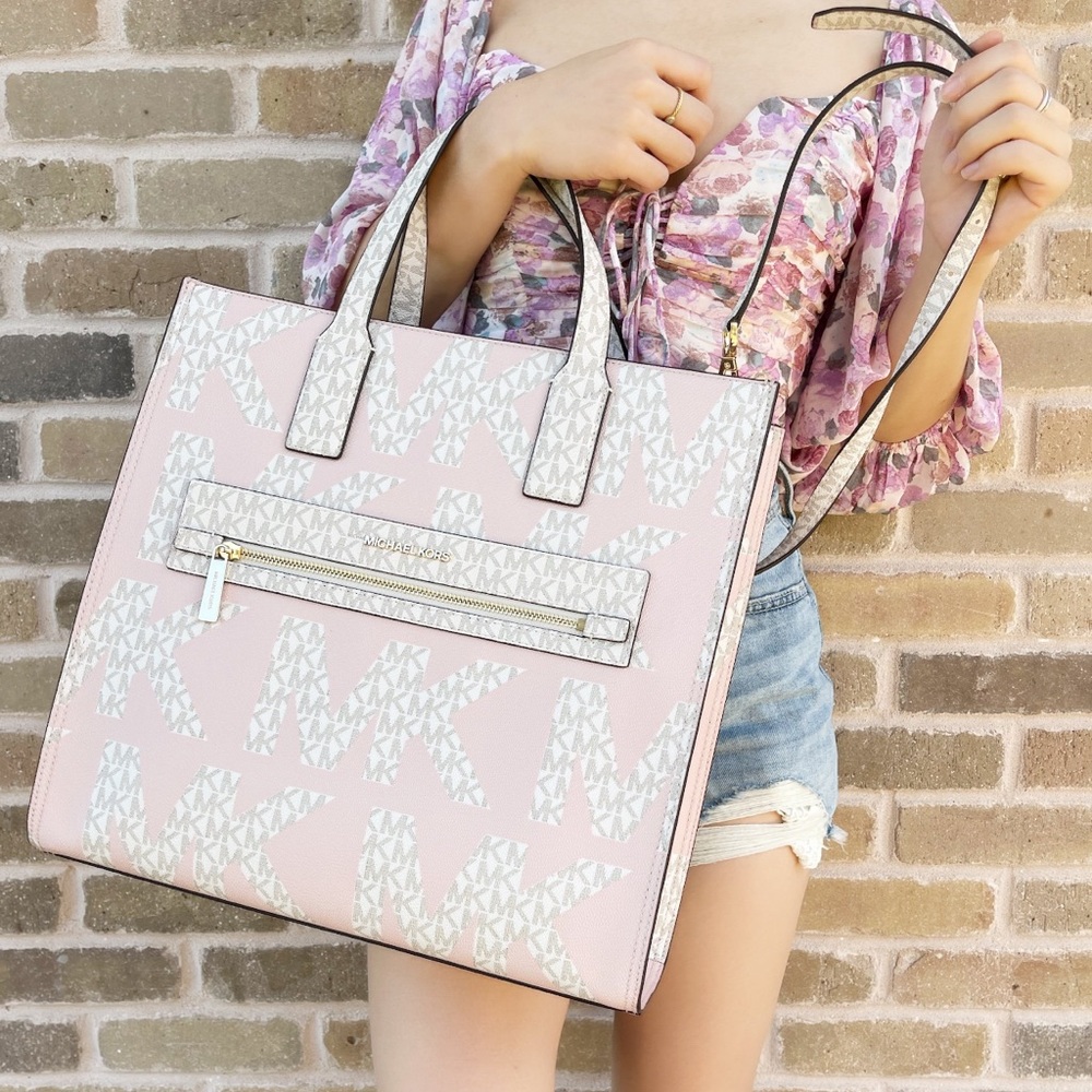 Michael Kors Kenly XL Tote Graphic Logo Vanilla MK Pink + Double Zip Wristlet - Picture 2 of 10